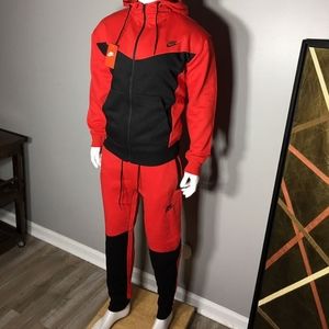 Nike sweatsuit tracksuit set